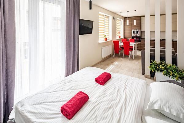 Апартаменти З Парковкою Leopoli Esterno foto